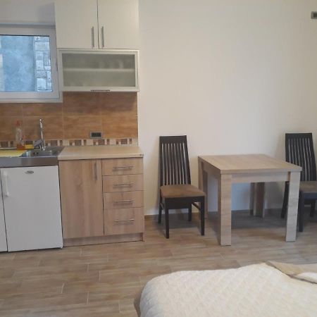 הרצג-נובי Apartmani Andrea Studio מראה חיצוני תמונה