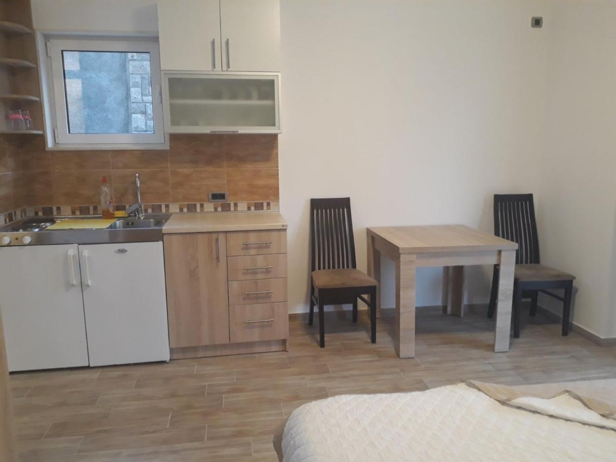 הרצג-נובי Apartmani Andrea Studio מראה חיצוני תמונה